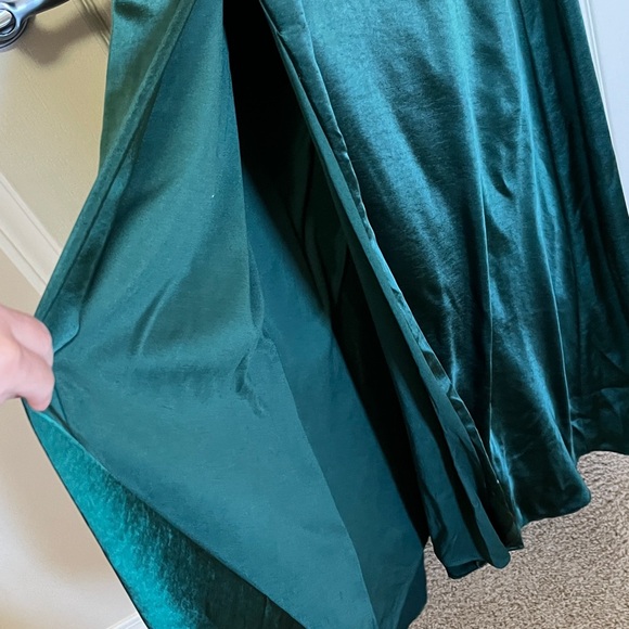 Lulus emerald green bridesmaid dress - Picture 6 of 8